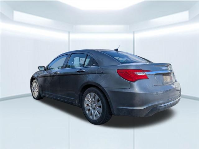 2012 Chrysler 200 LX