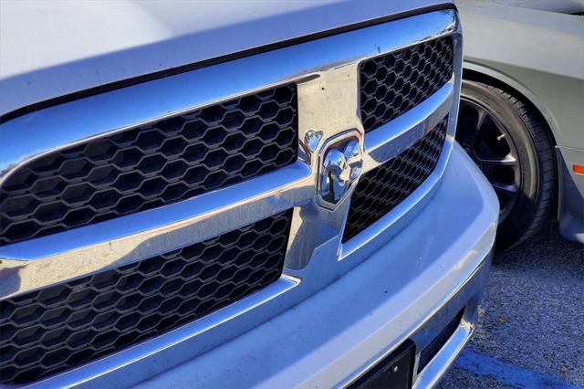 2023 RAM 1500 Classic SLT Crew Cab 4x4 57 Box 2023 RAM 1500 Classic SLT Crew Cab 4x4 57 Box