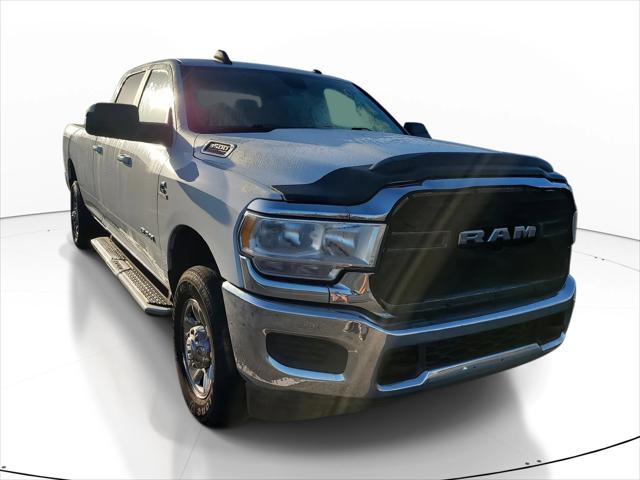 2020 RAM 3500 Big Horn Crew Cab 4x4 8 Box