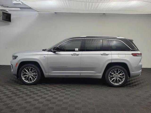 2022 Jeep Grand Cherokee 4xe Summit 4x4