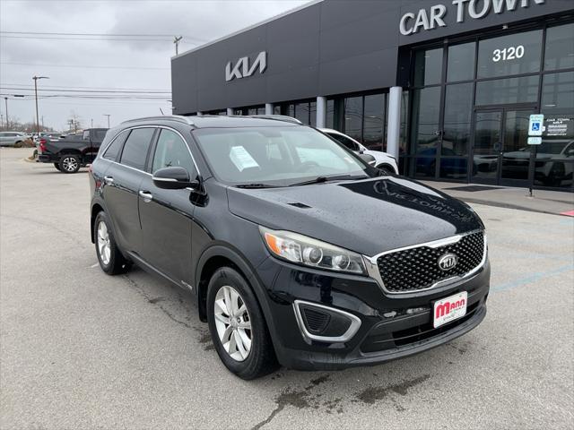 2016 Kia Sorento 3.3L LX