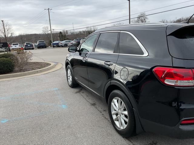 2016 Kia Sorento 3.3L LX