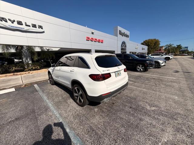 2020 Mercedes-Benz GLC 300 GLC 300