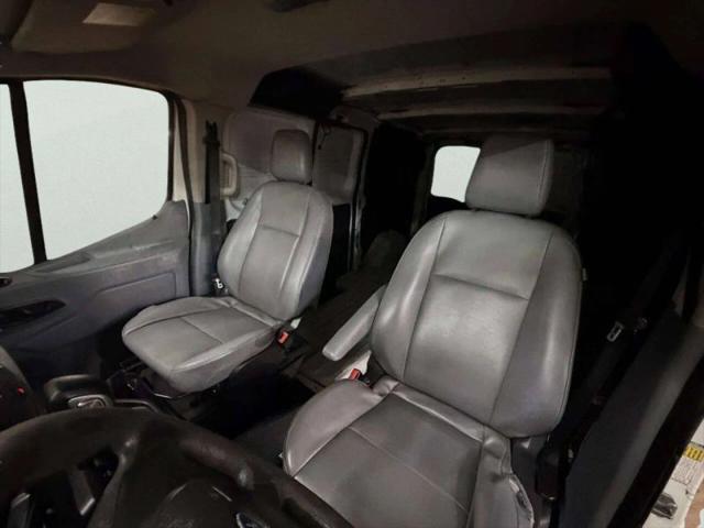 2016 Ford Transit w/60/40 Side Door w/RWB