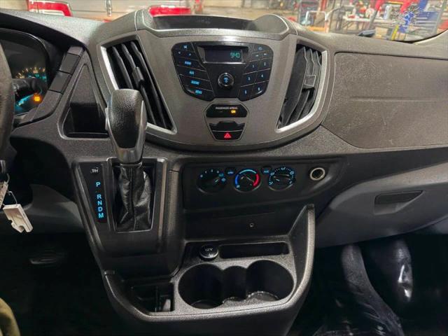 2016 Ford Transit w/60/40 Side Door w/RWB