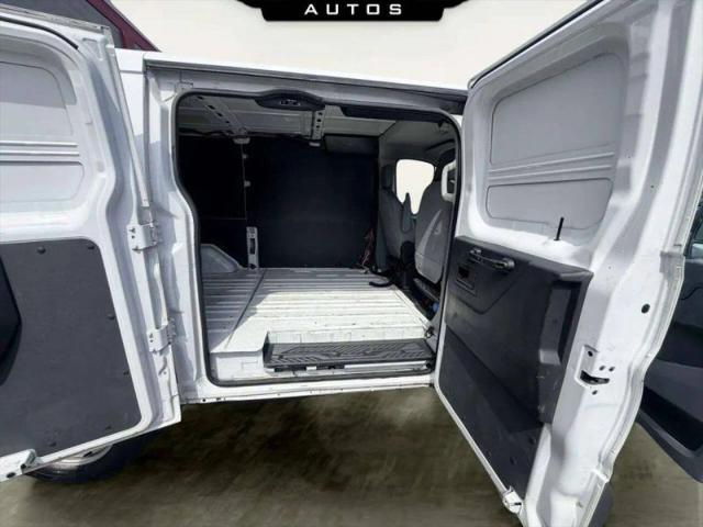 2016 Ford Transit w/60/40 Side Door w/RWB