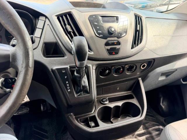 2016 Ford Transit w/60/40 Side Door w/RWB