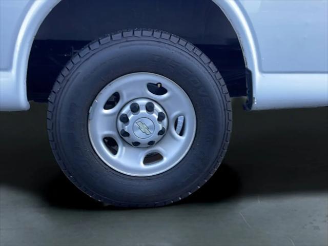 2020 Chevrolet Express Cargo Van RWD 2500 Regular Wheelbase WT