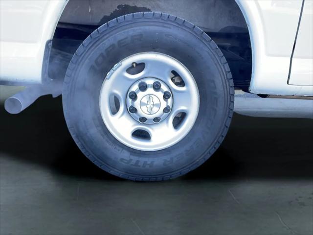 2020 Chevrolet Express Cargo Van RWD 2500 Regular Wheelbase WT