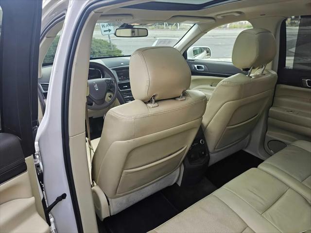 2014 Lincoln MKT EcoBoost