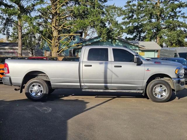 2024 Ram 3500 Tradesman Crew Cab 4x4 8' Box