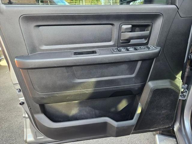 2024 Ram 3500 Tradesman Crew Cab 4x4 8' Box