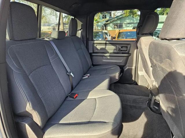 2024 Ram 3500 Tradesman Crew Cab 4x4 8' Box