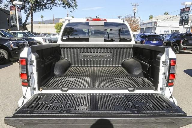 2026 Nissan Frontier Crew Cab SV 4x2
