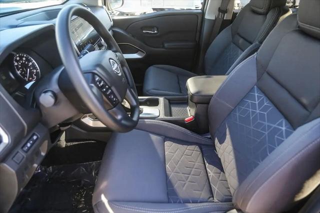 2026 Nissan Frontier Crew Cab SV 4x2