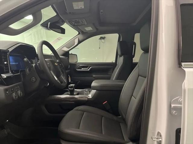 2026 Chevrolet Silverado 1500 4WD Crew Cab Short Bed LTZ