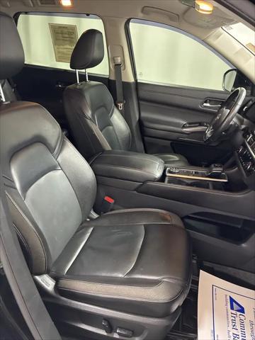 2022 Nissan Pathfinder SL 4WD
