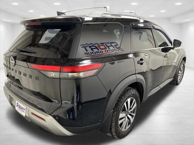 2022 Nissan Pathfinder SL 4WD