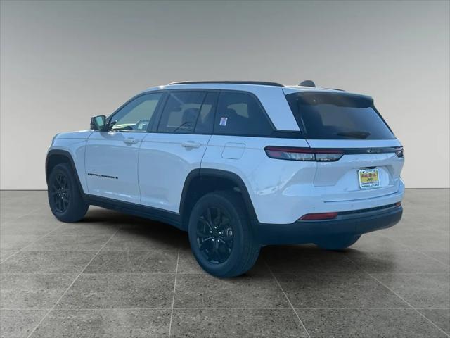 2026 Jeep Grand Cherokee Altitude 4x2