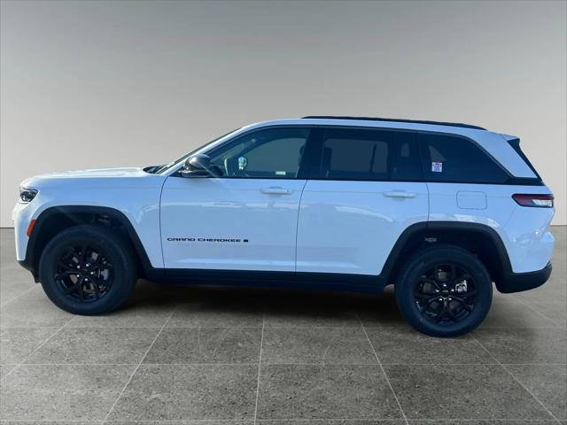 2026 Jeep Grand Cherokee Altitude 4x2