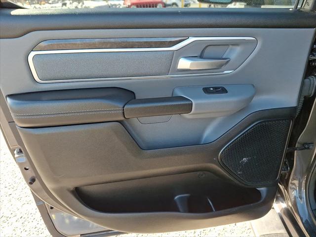 2022 Ram 1500 Big Horn Crew Cab 4x4 5'7" Box