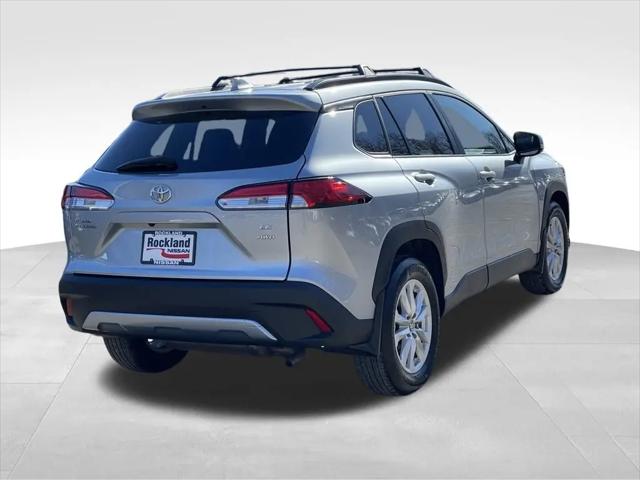 2023 Toyota Corolla Cross LE