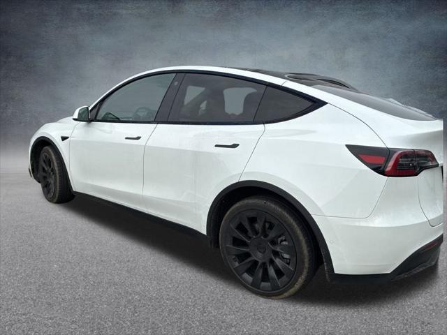 2022 Tesla Model Y Long Range Dual Motor All-Wheel Drive
