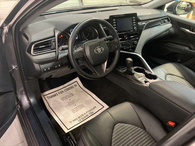2023 Toyota Camry SE Hybrid