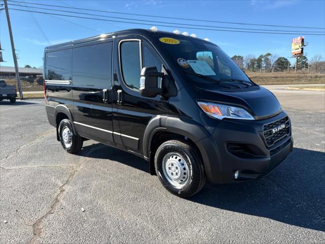2025 RAM ProMaster 1500 Cargo Van Tradesman Low Roof 118 WB w/Pass Seat 2025 RAM ProMaster 1500 Cargo Van Tradesman Low Roof 118 WB w/Pass Seat
