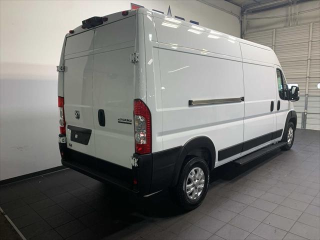2024 Ram ProMaster 2500 Cargo Van SLT High Roof 159" WB