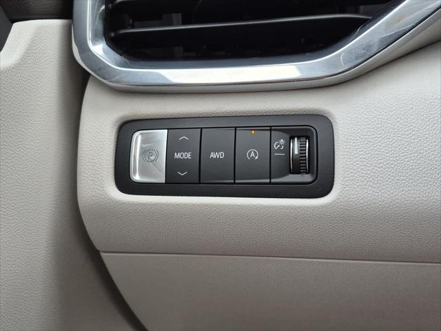 2026 GMC Acadia Denali AWD