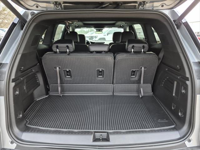2026 GMC Acadia Elevation AWD