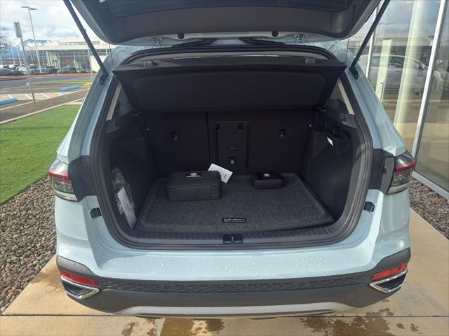 2026 Volkswagen Taos SEL