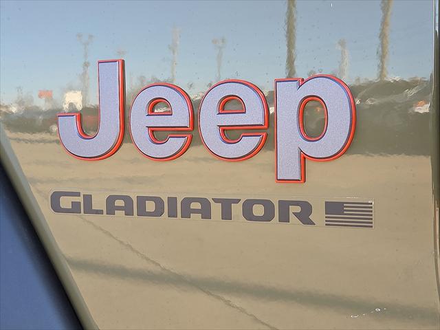 2026 Jeep Gladiator Sport