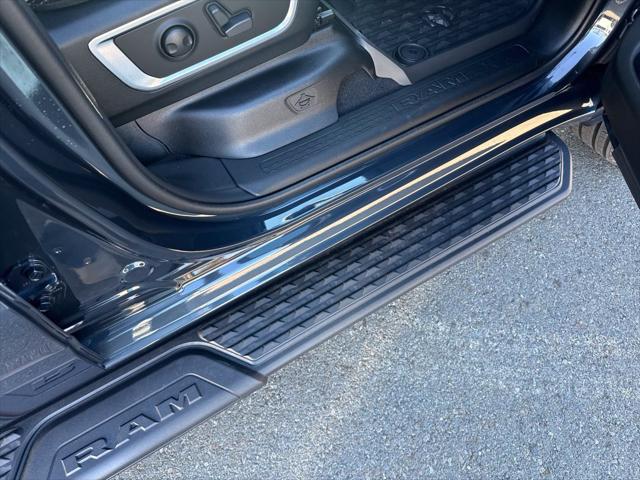 2026 Ram 1500 Laramie Crew Cab 4x4 57 Box