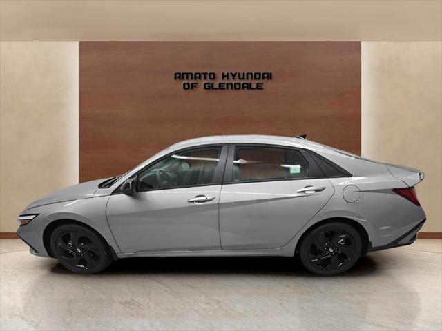 2026 Hyundai Elantra Hybrid SEL Sport