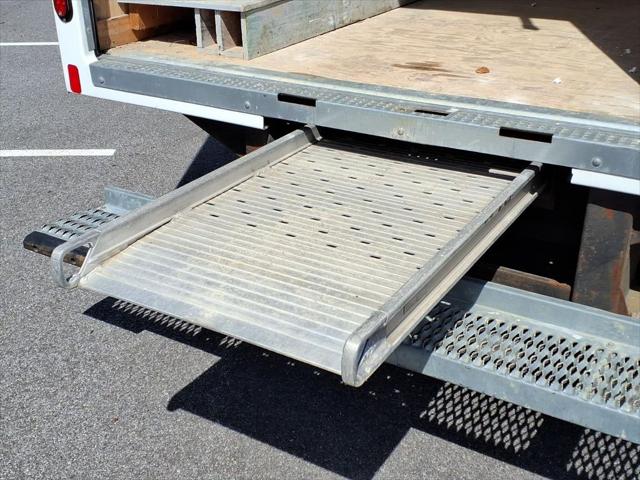 2022 Ford E-350 Cutaway Base
