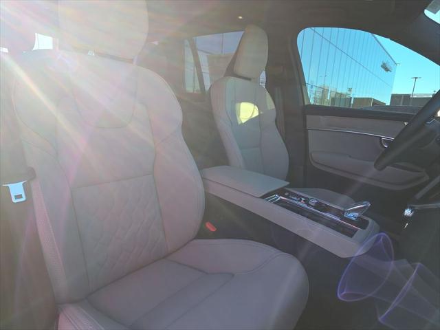 2026 Volvo XC90 Plus, B6 AWD Gas (mild hybrid), Gasoline, Bright, 7 Seats