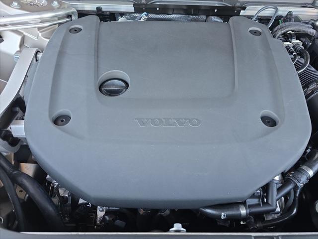 2026 Volvo XC90 Plus, B6 AWD Gas (mild hybrid), Gasoline, Bright, 7 Seats