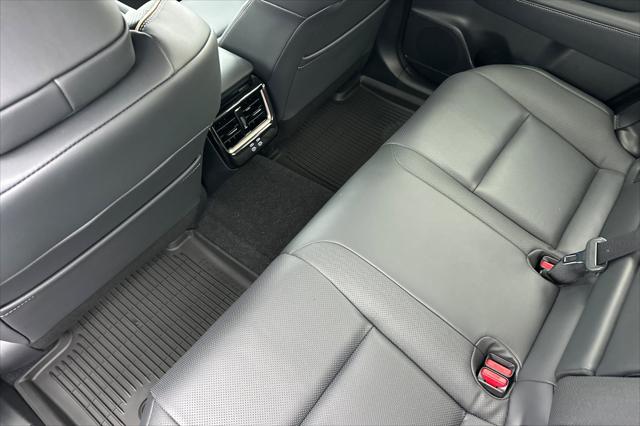 2025 Toyota Crown Signia Limited