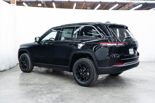 2026 Jeep Grand Cherokee Altitude 4x4