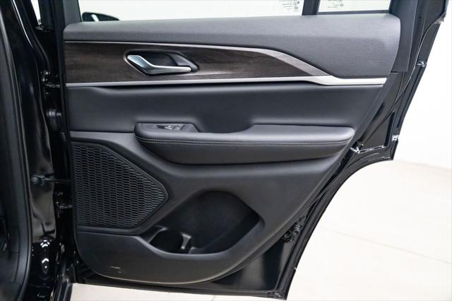 2026 Jeep Grand Cherokee Altitude 4x4