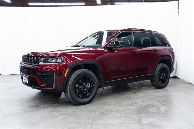 2026 Jeep Grand Cherokee Altitude 4x4