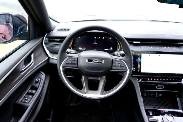 2026 Jeep Grand Cherokee Altitude 4x4