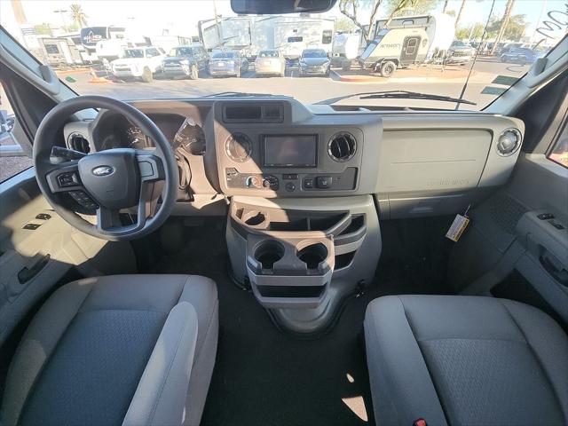 2026 Ford E-350 Cutaway Unknown