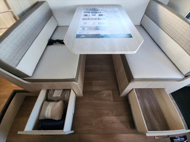 2026 Ford E-350 Cutaway Unknown
