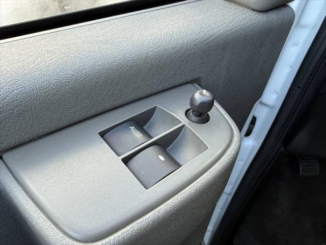 2023 Chevrolet Express Passenger RWD 3500 Extended Wheelbase LT