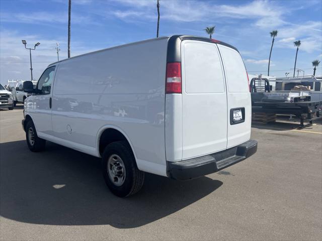 2022 Chevrolet Express Cargo Van RWD 3500 Regular Wheelbase WT
