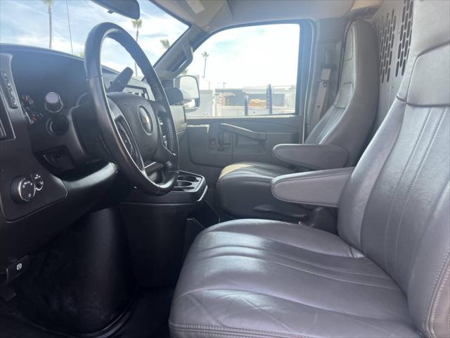 2022 Chevrolet Express Cargo Van RWD 3500 Regular Wheelbase WT