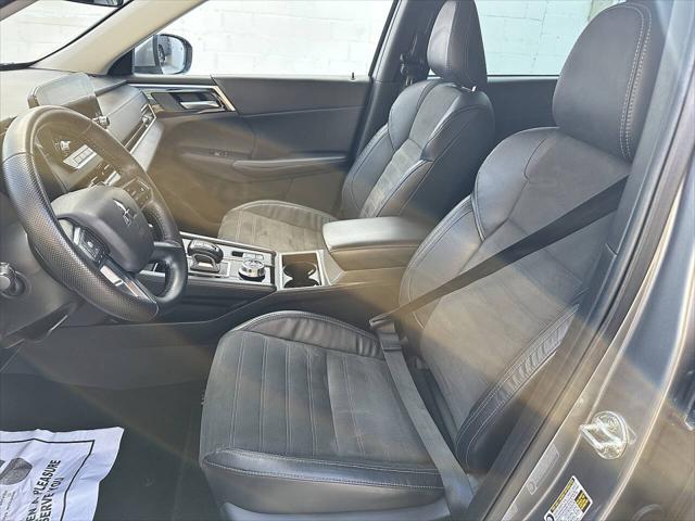 2022 Mitsubishi Outlander SE Launch Edition S-AWC